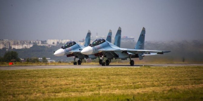 AB ve NATO'dan Ukrayna'ya 70 savaş uçağı
