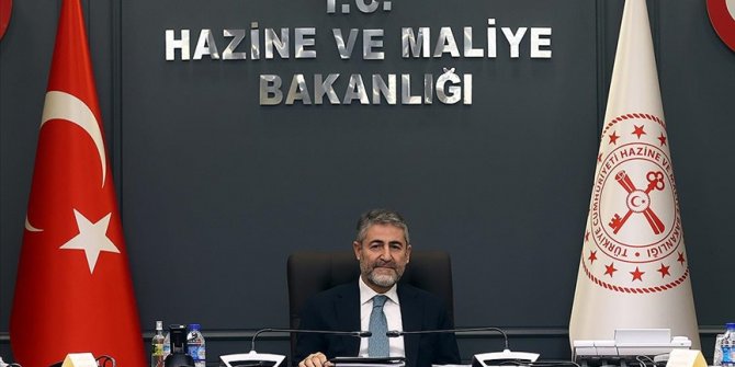 Bakan Nebati: Rusya-Ukrayna savaşının ekonomik boyutunu tüm alanlarıyla ele alıp değerlendiriyoruz