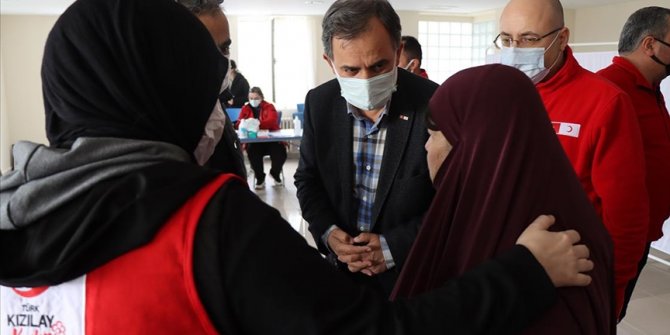 Türk Kızılay Genel Müdürü Altan, Ukrayna'dan gelen Kırım Tatar Türklerini ziyaret etti