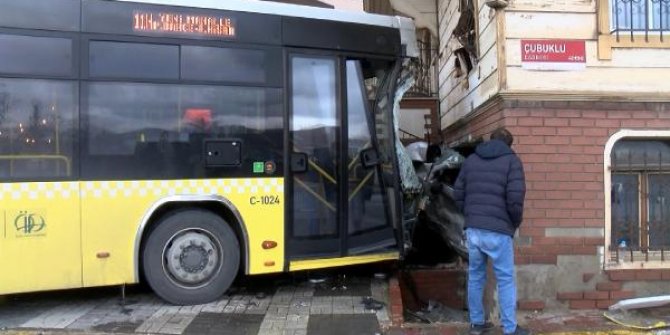 Beykoz'da İETT otobüsü 4 araca çarptı: 6 yaralı