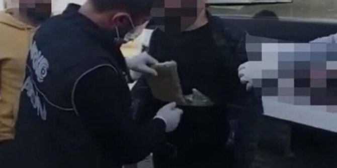 Vücuda sarılı 8 kilo 400 gram eroine 2 tutuklama