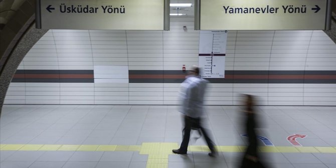 İstanbul'da metro, tramvay ve füniküler sefer saatleri uzatıldı