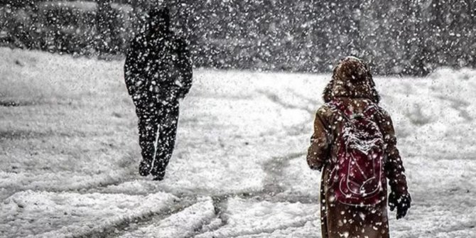 İstanbul'da okullar tatil edildi