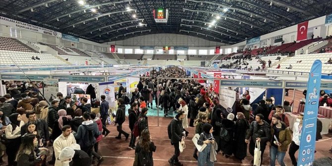 Elazığ'da 'Güneydoğu Kariyer Fuarı' açıldı
