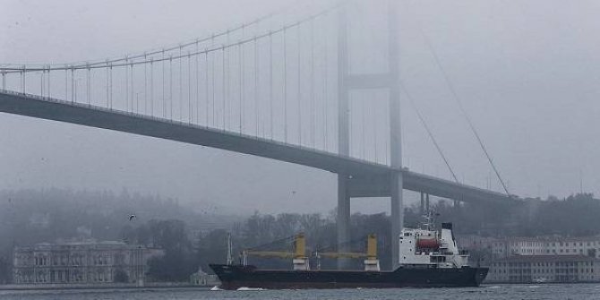 İstanbul Boğazı trafiğe kapatıldı