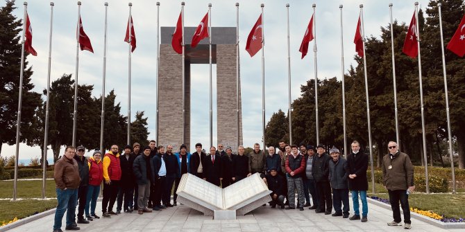 Ankara Mobilyacılar Lakeciler Esnaf ve Sanatkarlar Odası'dan Çanakkale Şehitliğine ziyaret