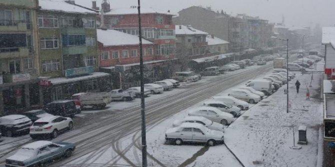 Çanakkale'nin 4 ilçesinde okullara kar tatili