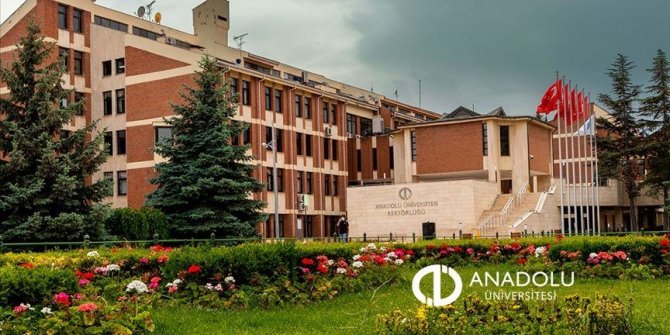 Anadolu Üniversitesi Sınav Hizmetleri Uzmanı alacak