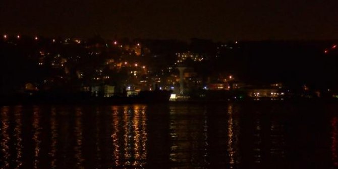 Rusya'dan yola çıkan ayçiçek yağı yüklü ikinci gemi Boğaz'dan geçti