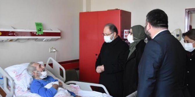 Diyanet İşleri Başkanı Erbaş, Kütahya’da ziyaretlerde bulundu