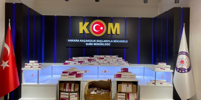 Irak'a gidecek bulaşık makinesine gizlenen 6 bin 890 adet ilaç ele geçirildi