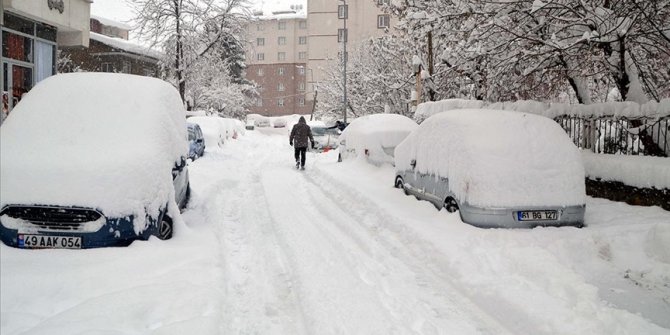 Meteoroloji 'İstanbul' için uyardı: Kar yarın geri dönüyor, Cumartesi çok kuvvetli olacak!