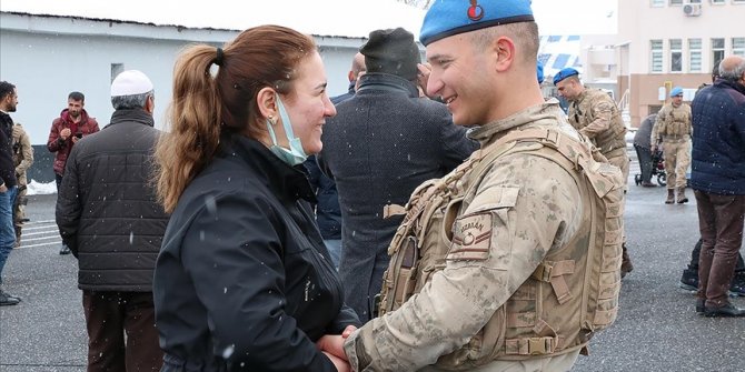 Suriye'de görev yapan jandarma komando Bingöl'e döndü
