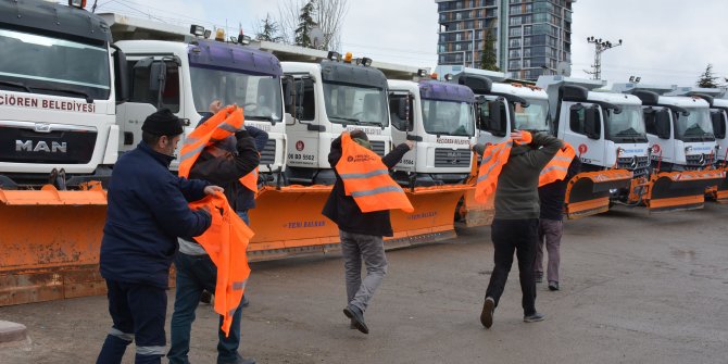 Keçiören'de ekipler, kar hazırlıklarını tamamladı