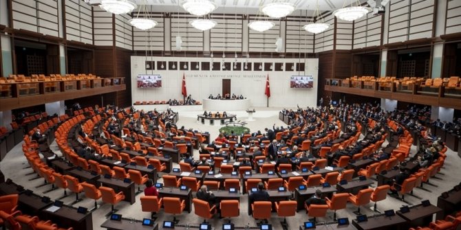 Kadına yönelik şiddetin önlenmesine ve sağlık çalışanlarının özlük haklarına ilişkin kanun teklifi TBMM'ye sunuldu