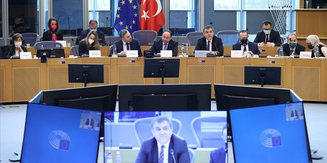 Türkiye, AB'den katılım sürecinin güçlendirilmesini bekliyor