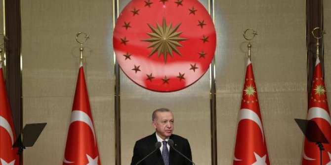 Cumhurbaşkanı Erdoğan: Vatandaşımızı enflasyona ezdirmemek boynumuzun borcudur