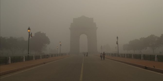 Hava kirliliği, Hindistan’da güneş enerjisi üretimini yüzde 29 düşürdü