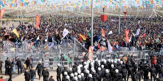 HDP'nin nevruz etkinliğinde gözaltına alınanların 266'sı serbest