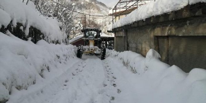 Samsun'un 4 ilçesinde okullara 'kar' tatili