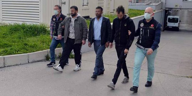 Suriyeli şüphelinin iç çamaşırından 4 bin 900 uyuşturucu hap çıktı