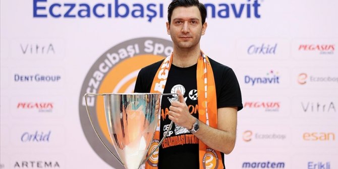 Eczacıbaşı Dynavit Kadın Voleybol Takımı mücadele ettikleri her kupaya talip