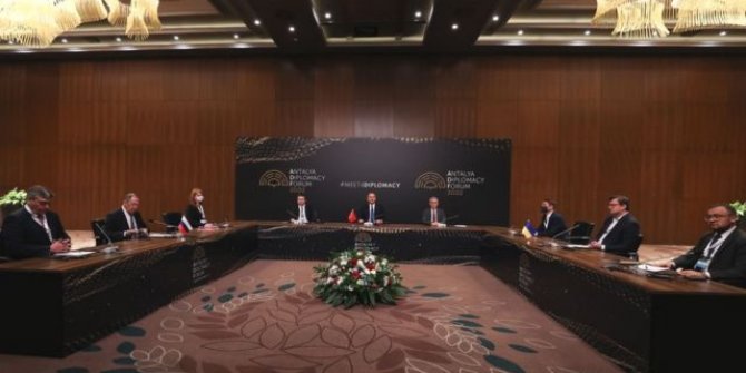 Rusya-Ukrayna müzakere görüşmeleri yeniden başlıyor: Rus heyet İstanbul'a geliyor