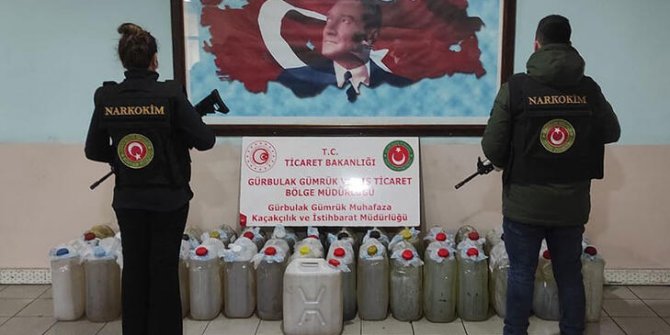 Gürbulak'ta 622 kilo metamfetamin, TIR'la İran'dan Türkiye'ye sokulmak istenmiş