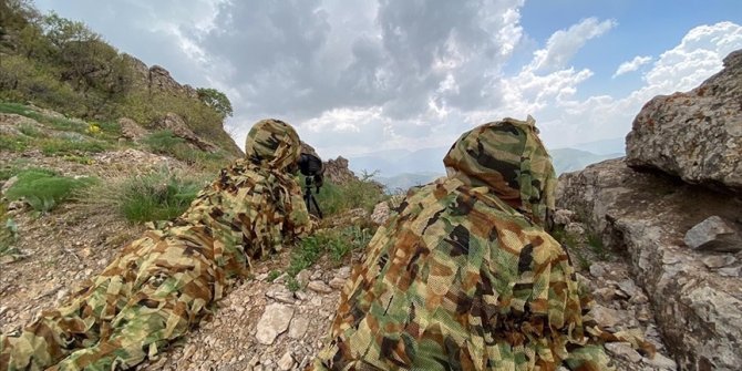 Barış Pınarı bölgesine saldırı hazırlığındaki 4 PKK/YPG'li terörist etkisiz hale getirildi