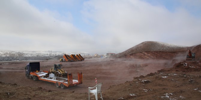 Yapraklı yolu Tuzlu Bağları mevkiinde Modern Hayvan Pazarı ve Mezbaha çalışmaları başladı