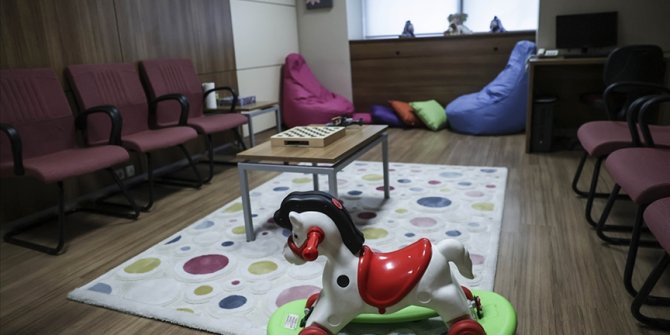 Velayet altındaki çocukların teslimine yönelik yeni uygulama 11 ilde başlıyor