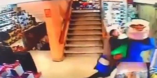 Fatih'te simitçilerin 'bölge' kavgası