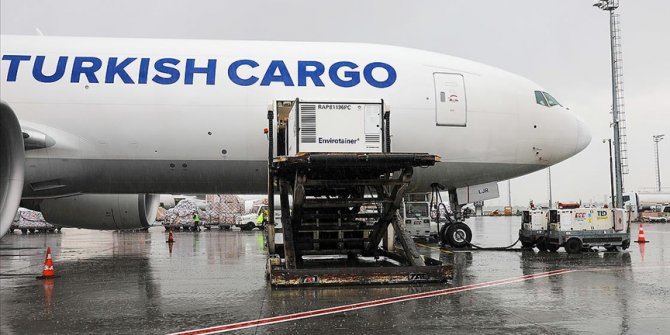 Turkish Cargo 2021'de 335 milyon doz Kovid-19 aşısı taşıdı