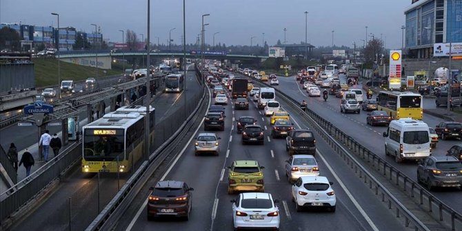 İstanbul’da toplu taşımaya yüzde 40 zam