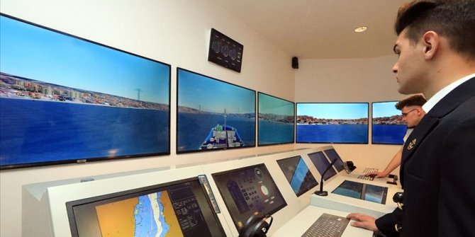 Denizci adayları sanal gerçeklikle mesleğe hazırlanıyor
