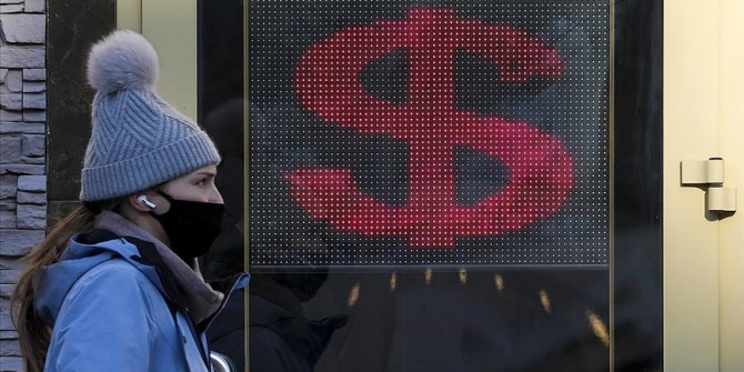 Rusya, yabancı bankaların dolar cinsinden tahvil ödemesini reddettiğini açıkladı