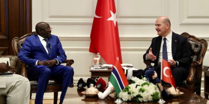 Bakan Soylu, Gambiyalı mevkidaşı Sonko'yla bir araya geldi