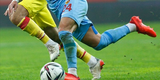 Süper Lig'de 8 maçtır puan alamayan Göztepe, yarın Kayserispor'u ağırlayacak