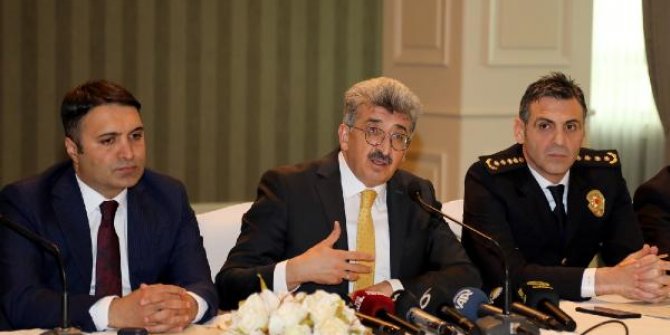 Vali Bilmez: Nevruz tatili süresince Van'a 50 bin İranlı turist geldi
