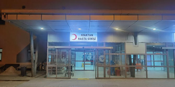 Tunceli'de şarampole yuvarlanan otomobildeki hakim, savcı ve avukat yaralandı