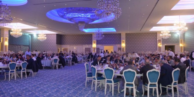 Ankara’daki kuyumculardan dayanışma iftarı