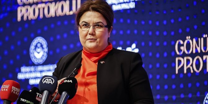Bakan Yanık: Gönüllü gençlerimizle omuz omuza verdiğimizde toplumun iyiliği ve huzuruna daha çok hizmet edeceğiz