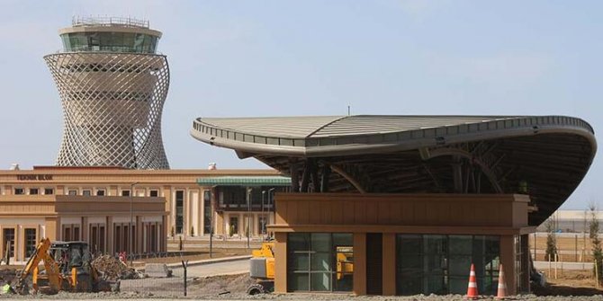 Rize- Artvin Havalimanı’nda test uçuşu