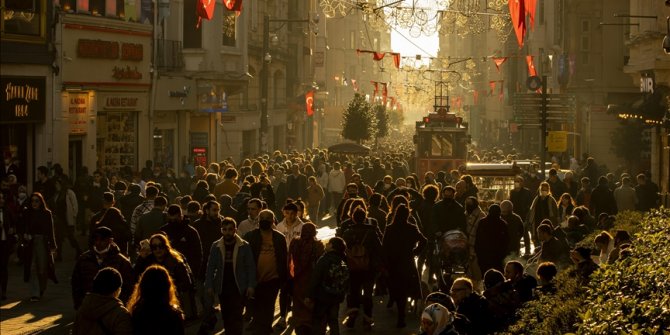 İstanbul'da Kovid-19 vaka sayıları en düşük seviyeye ulaştı