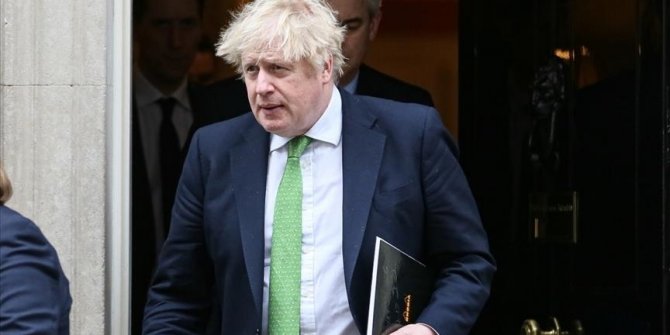 Johnson, İngiltere'nin düzensiz göçmenleri Ruanda'ya gönderme planını açıkladı
