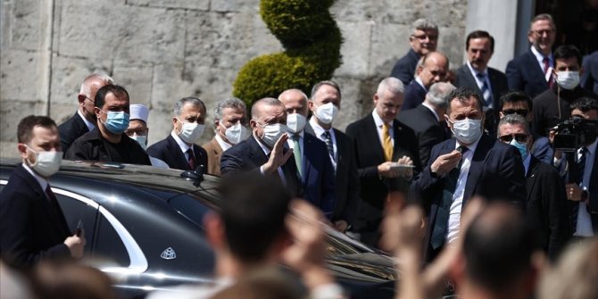 Cumhurbaşkanı Erdoğan, cuma namazını Ayasofya-i Kebir Camii'nde kıldı
