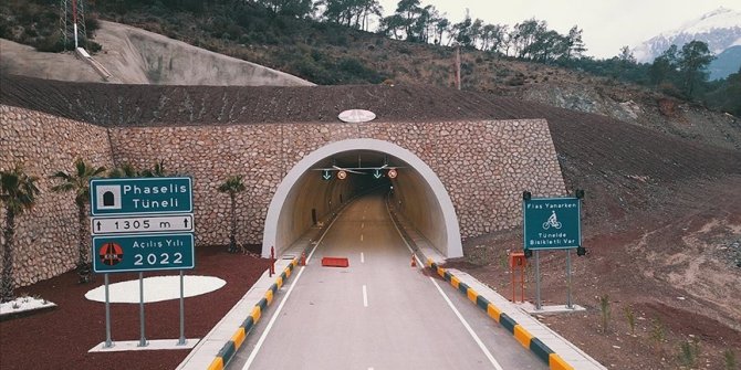 Antalya'nın ulaşımını rahatlatacak Phaselis Tüneli yarın açılacak