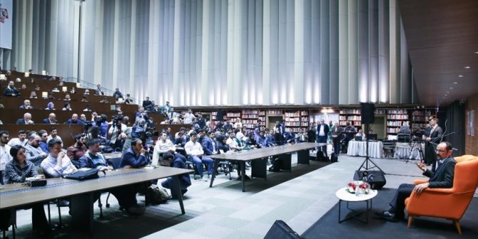 Cumhurbaşkanlığı Sözcüsü Kalın gençlerle bir araya geldi