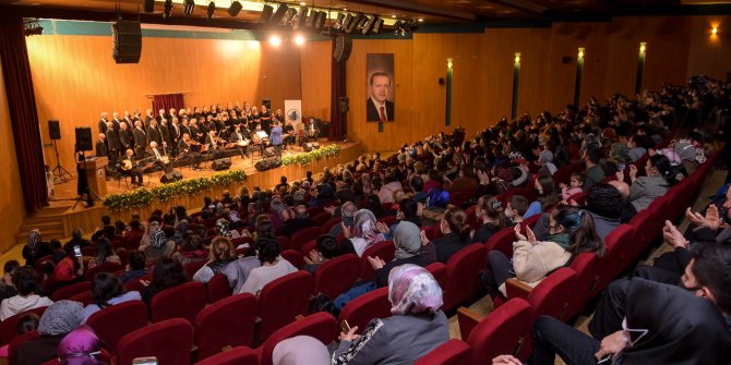 Altındağ Belediyesi Klasik Türk Müziği korosu, dertlere derman oluyor