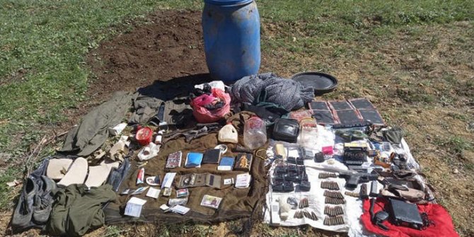 Batman'da 'Eren Kış-34' operasyonunda çok sayıda sığınak ve depo imha edildi